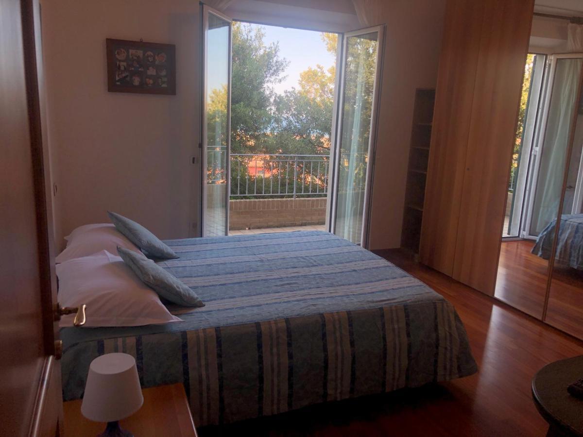 B&B La Palma San Costanzo Exteriör bild